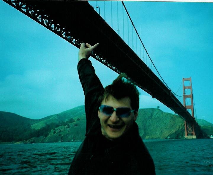 Под мостом "Golden Gate" Сан Франциско.