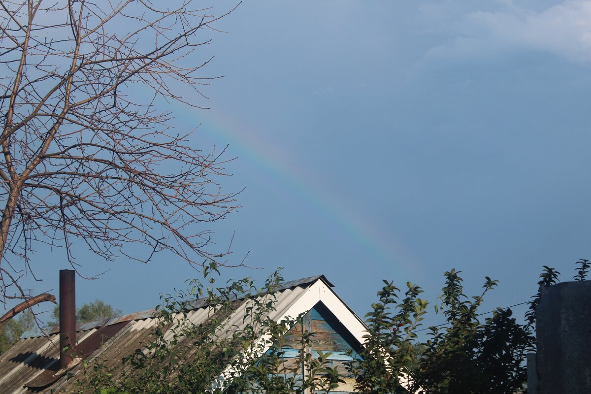 Радуга в деревне после дождя. с. Екатерино-Никольское