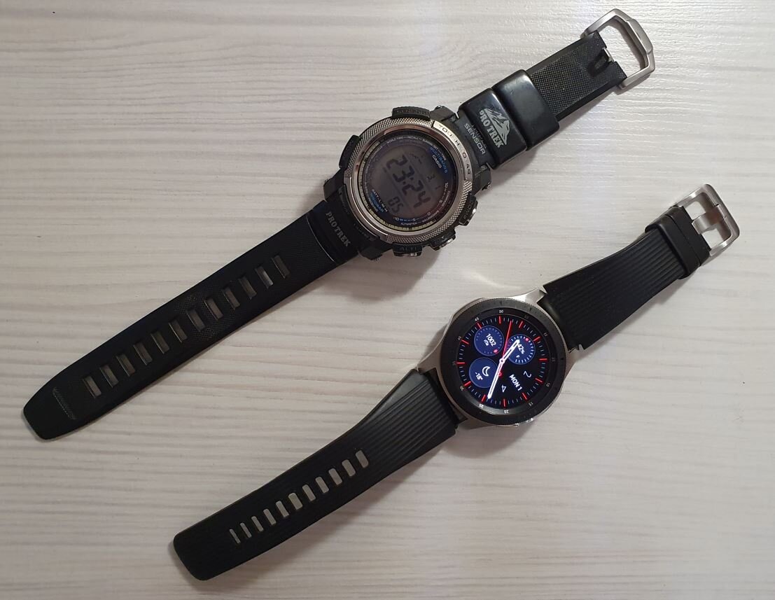 Casio ProTrek (для экстрима) и гаджет на каждый день Samsung Galaxy Watch