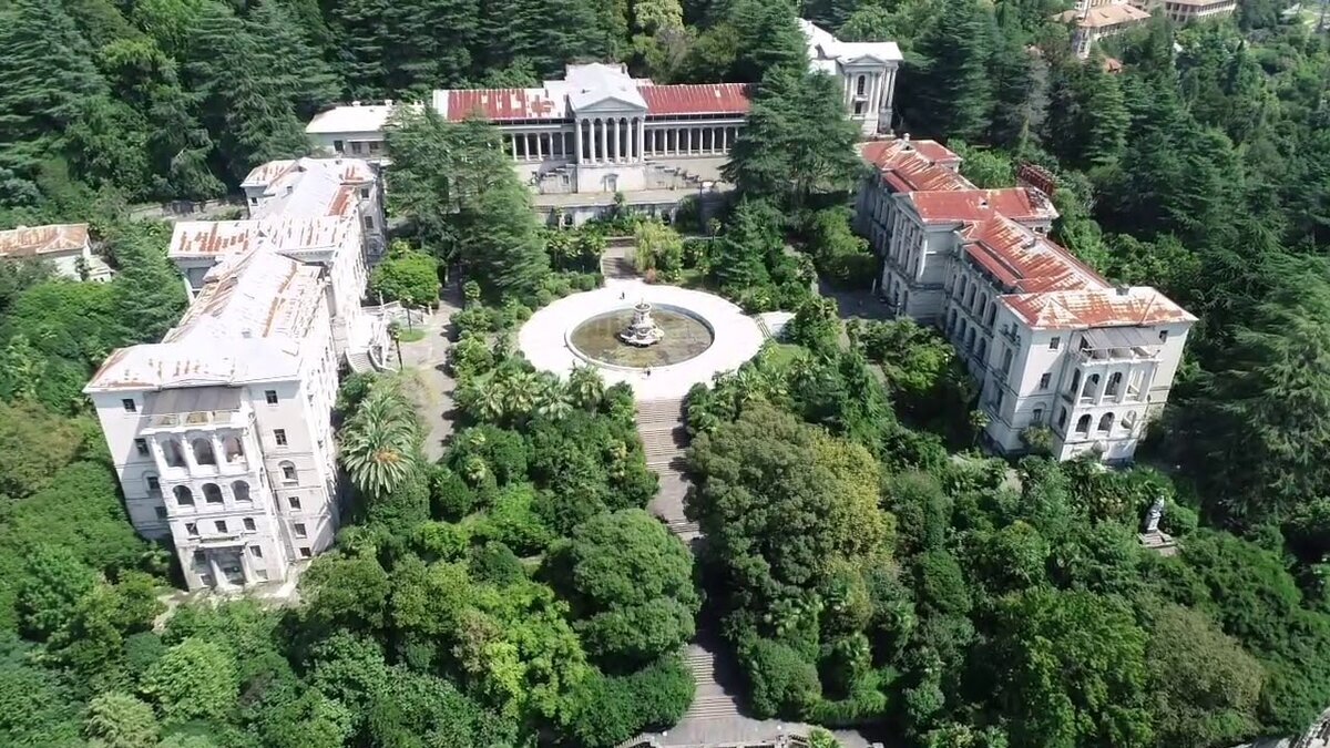 Вид сверху.