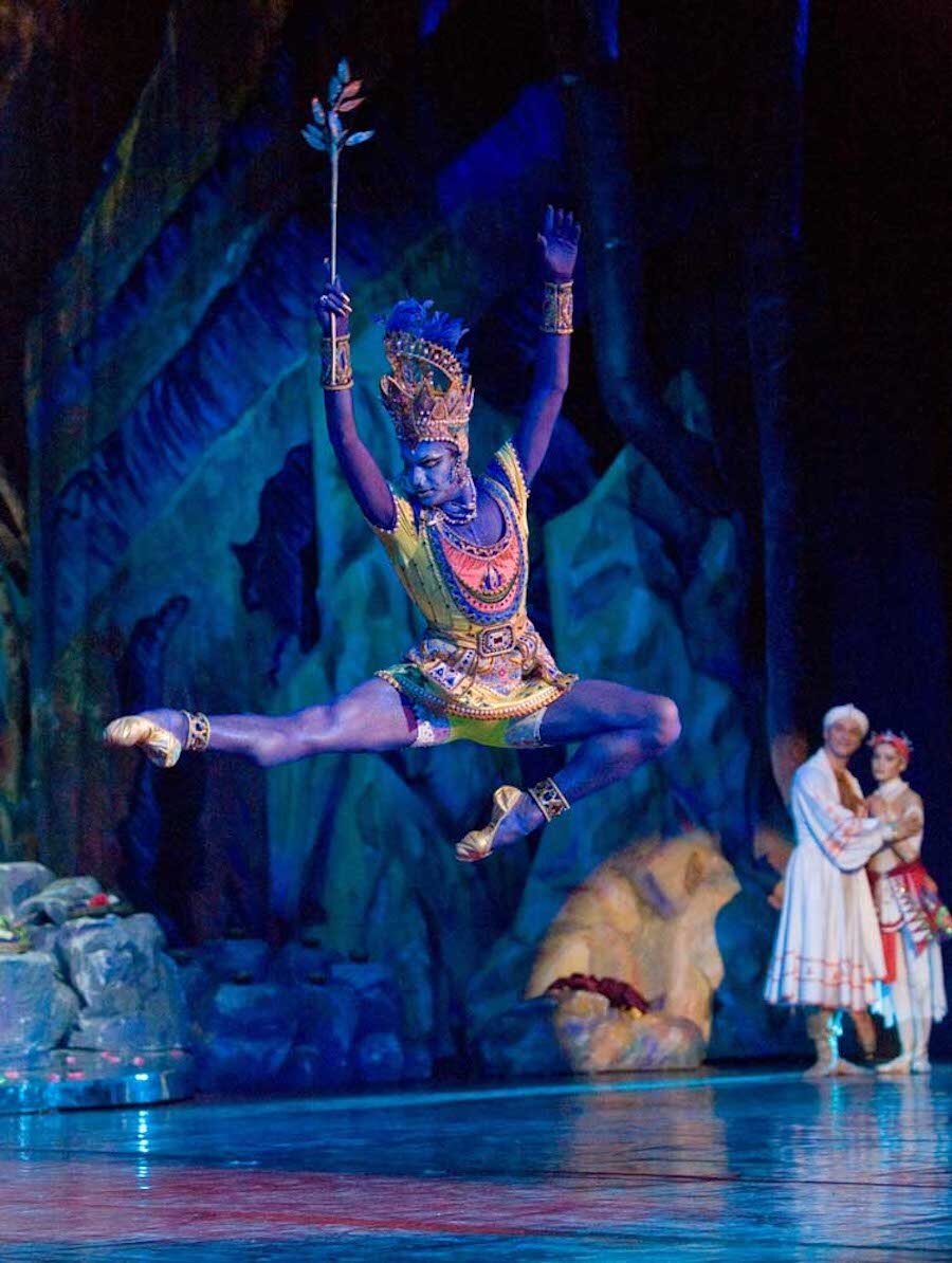 Балет «Синий бог»