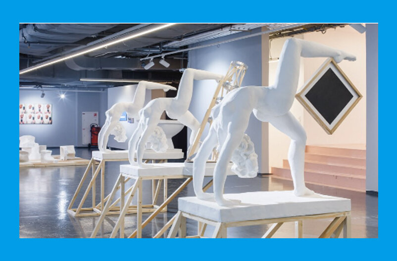 Фото из галерейного пространства Cube Moscow