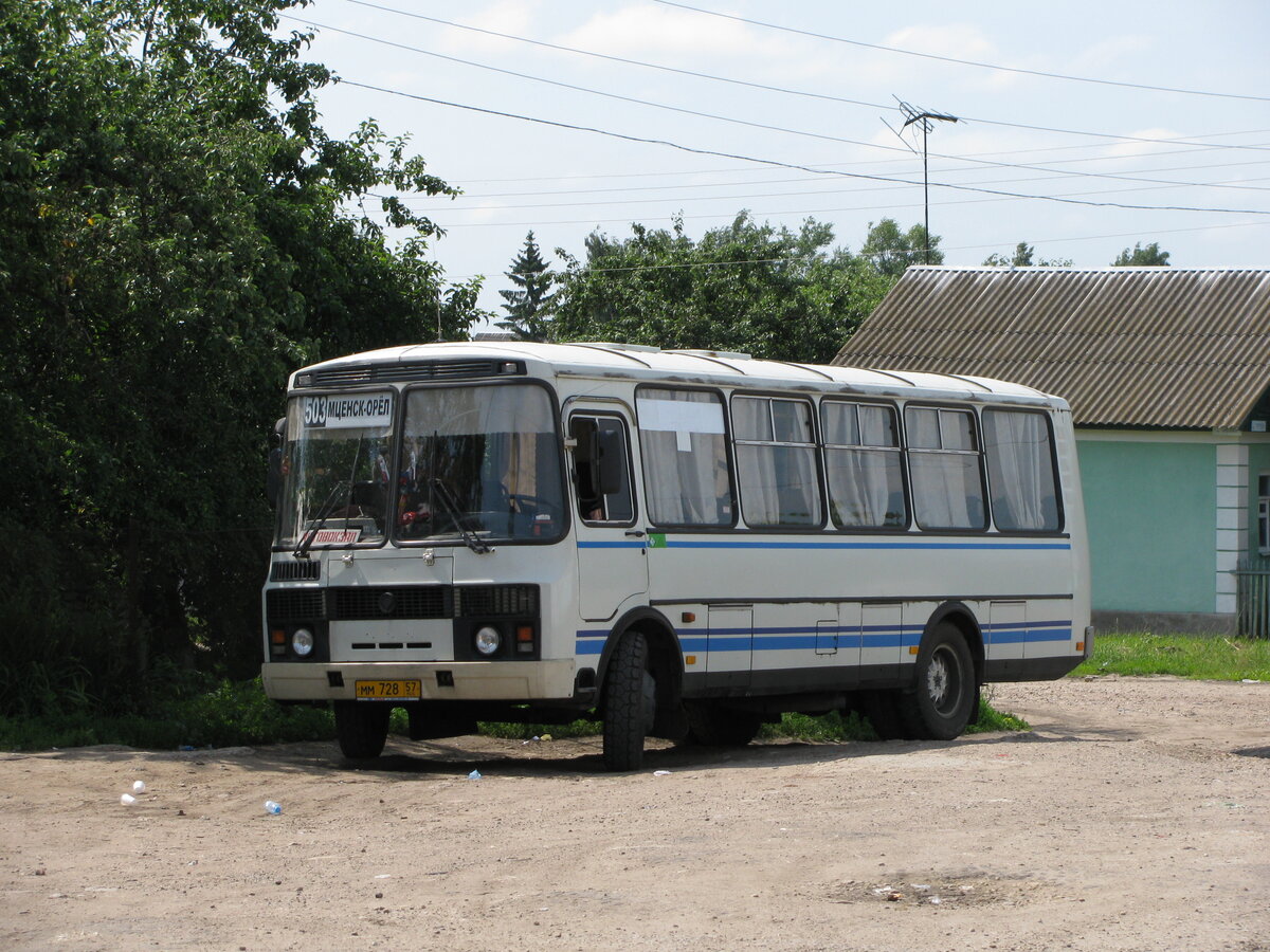 Автобус ПАЗ-4234 на автостанции г. Мценск, 26.06.2009