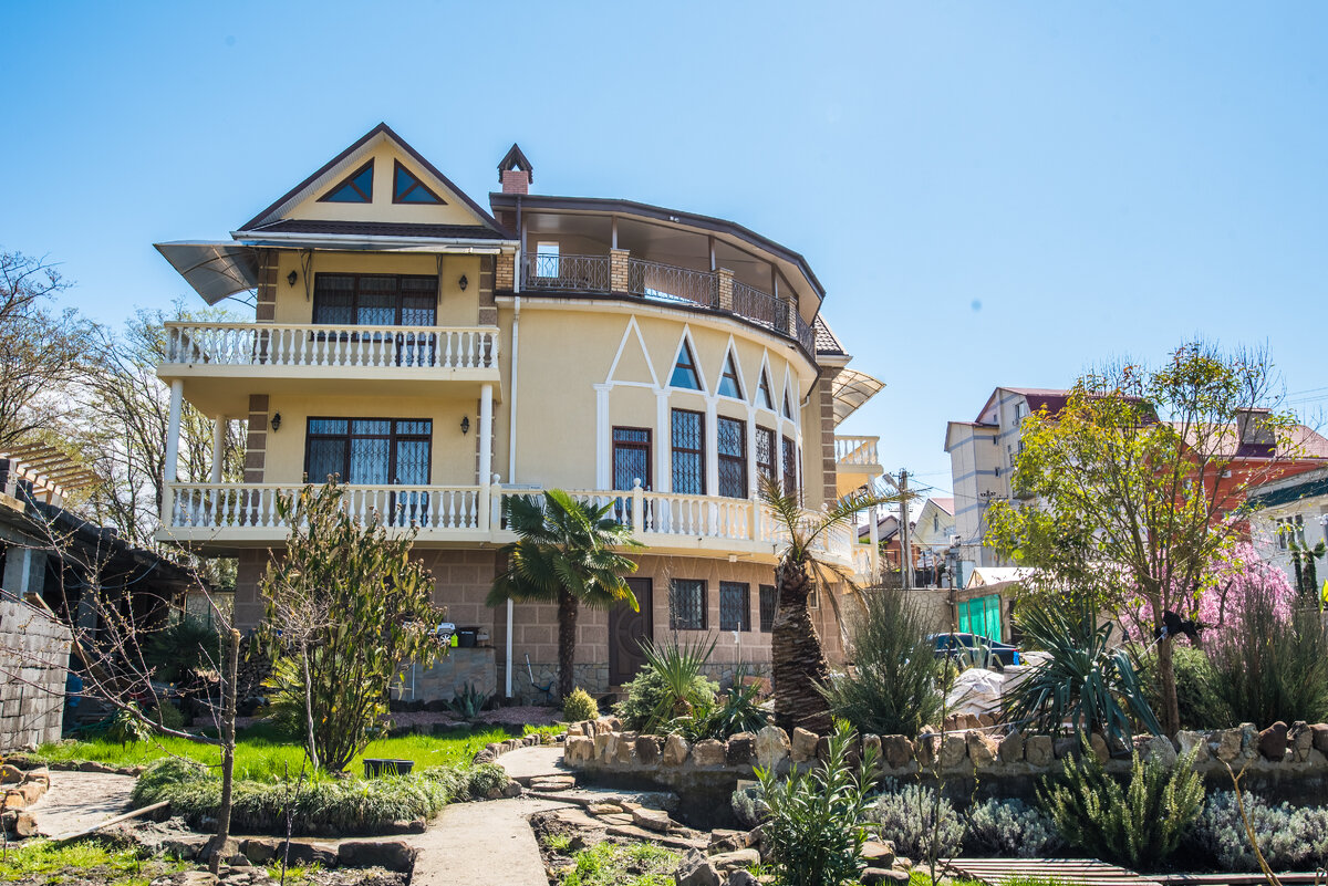 Фото обзор элитного дома в Сочи