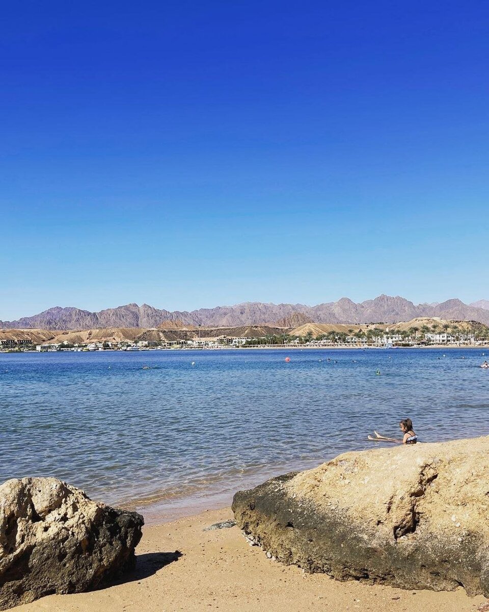 Вода в шарм эль шейх сейчас море. Шарм-Эль-Шейх. Шарм-Эль-Шейх апрель 2022. Шарм Эль Шейх в апреле. Шарм-Эш-Шейх