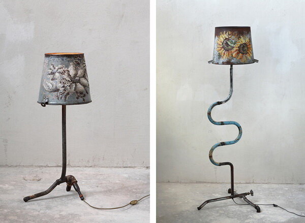 Светильники, сделанные полностью из металла, расшитые крестиком.