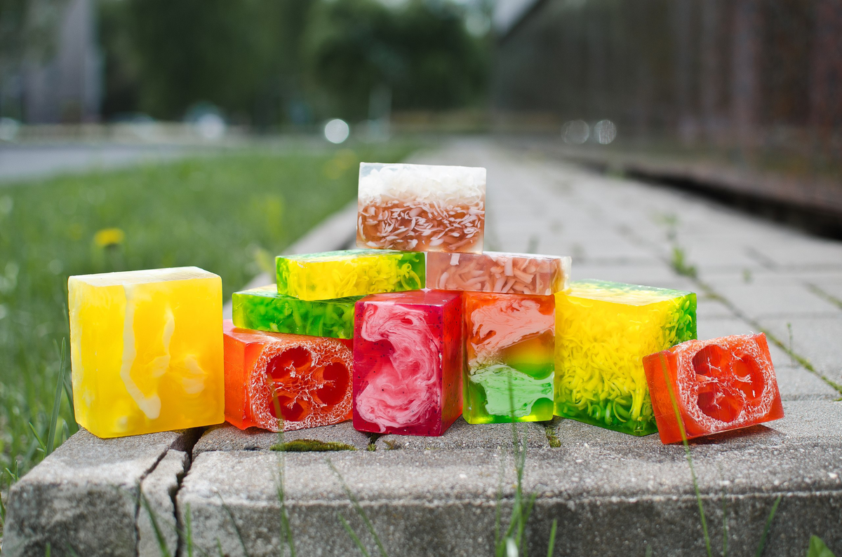 Мыло ручной работы фабрики «Уральская Мануфактура».