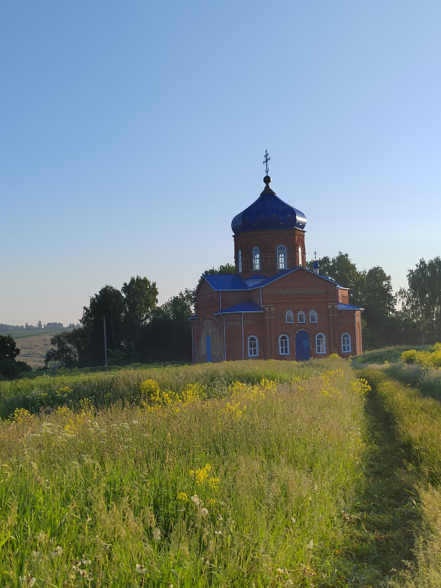 Новосельский район