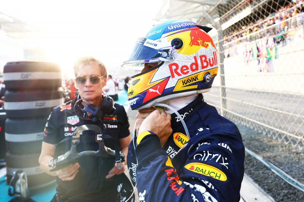 Серхио Перес перед стартом Гран При Абу-ДабиФото: Red Bull Content Pool  📷
