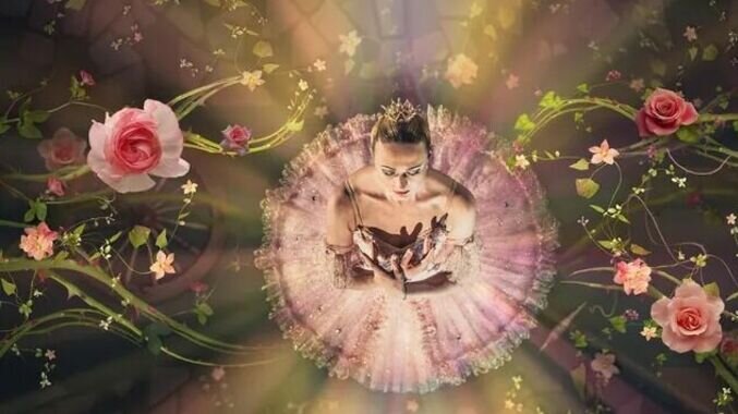     Исполнительница главной роли в фильме «Спящая красавица» (Россия, 2022) Софья Фадеева сообщила, как ей досталась эта роль, и как проходили подводные съемки.