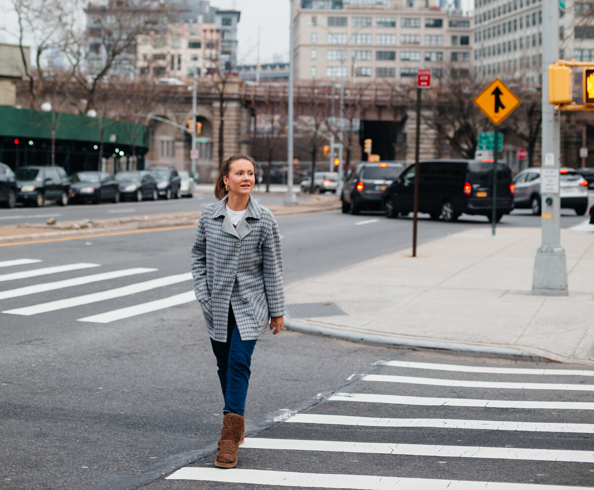 Профессия онлайн-турагента может стать приятным хобби, которое приносит стабильный доход, или полноценной работой. Фото © Юлия Новосад  
