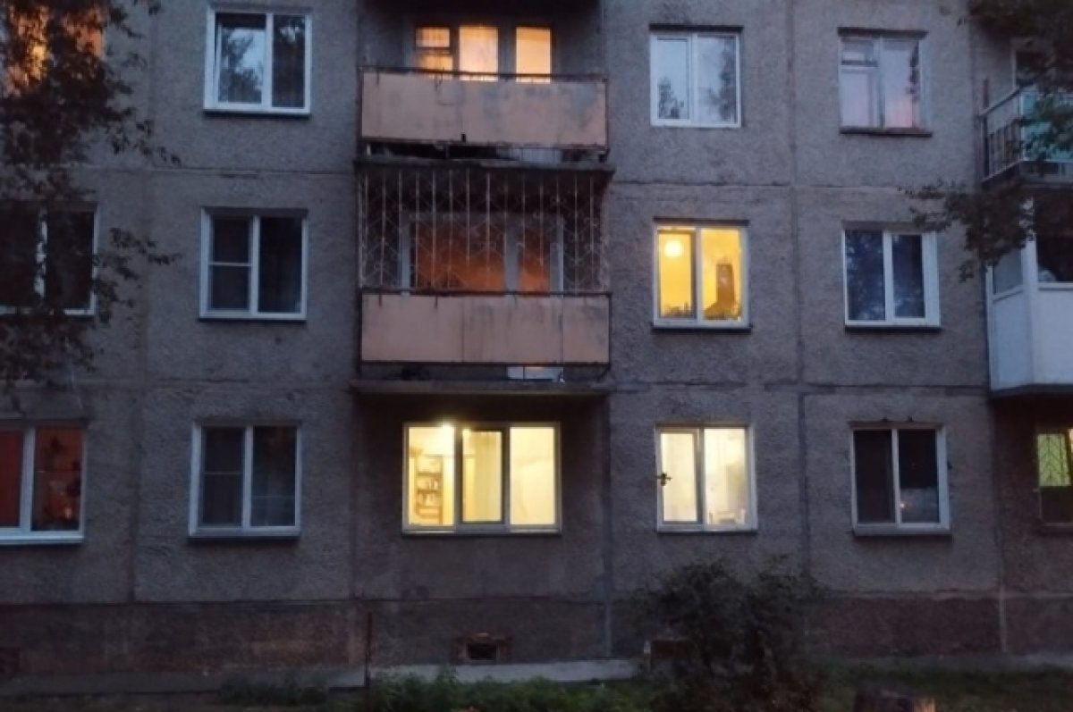    В Минусинске расследуют падение полуторагодовалой девочки из окна