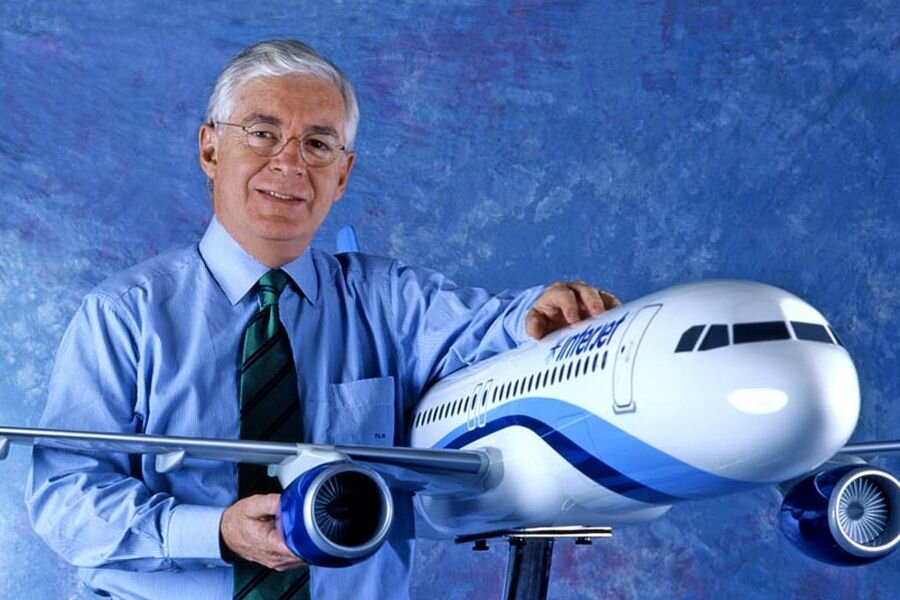 Хосе Луис Гарса Альварес (Jose Luis Garza Alvarez) генеральный директор Interjet