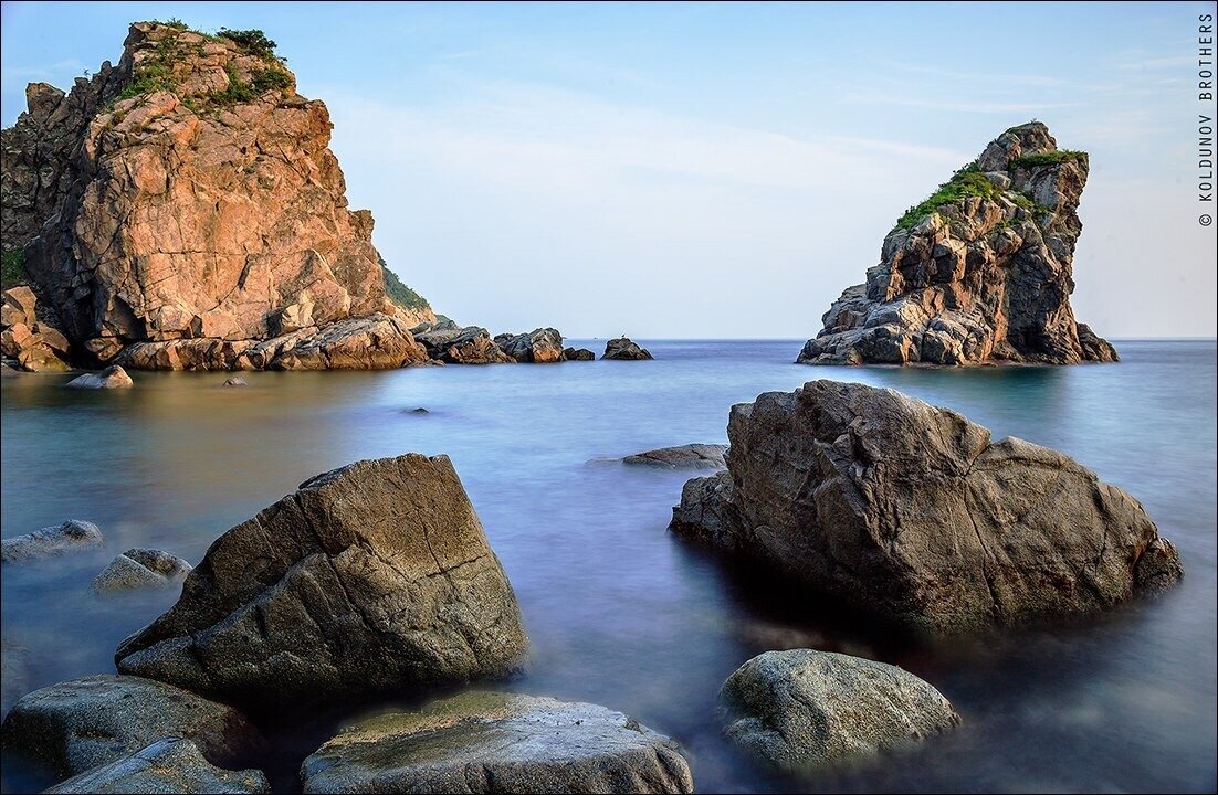 Canon EOS 5D M2 + Canon EF 24mm f/1.4L 16 c | f/11 | ISO 100
