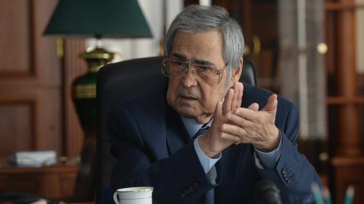 Аман Тулеев