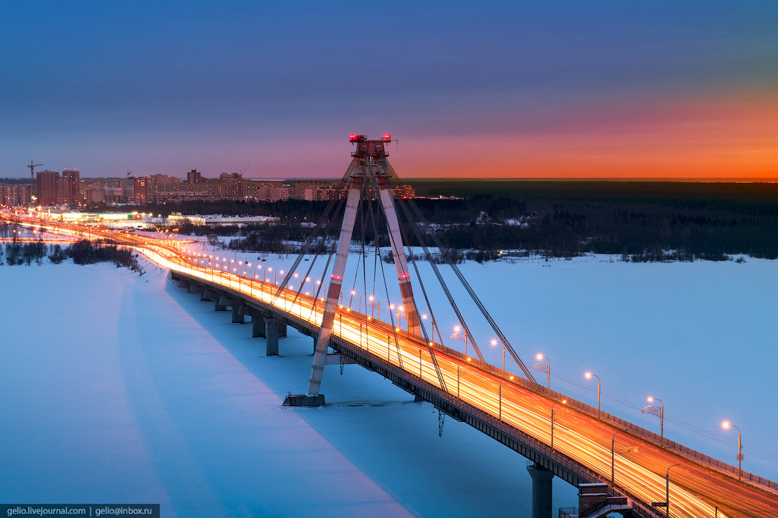 Череповец размер. Город Череповец мост. Октябрьский мост Череповец зима. Череповец зимой Октябрьский мост. Г Череповец Вологодская область.