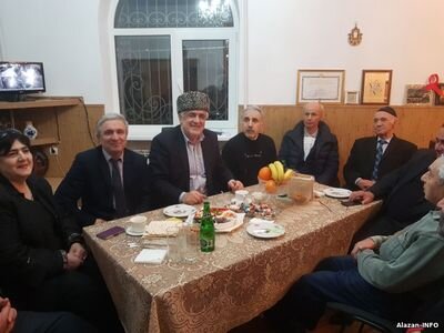 Собравшиеся пришли к единому мнению о том, что из 14-ти народов "титульных" народов Дагестана в Единый перечень КМН РФ в соответствии с данными переписи 2010 г. должны быть включены пять: ногайцы (40407 чел.), агулы (34160 чел.), рутульцы (35240 чел.), цахуры (12769 чел.), таты (1585 чел.). В связи с этим они просят в письме к руководству Дагестана поддержать инициативу об издании нового постановлении «О Едином перечне КМН РФ», из которого должна быть исключены ссылки на абсурдное постановление Госсовета РД от 18 октября 2000 г. № 191.