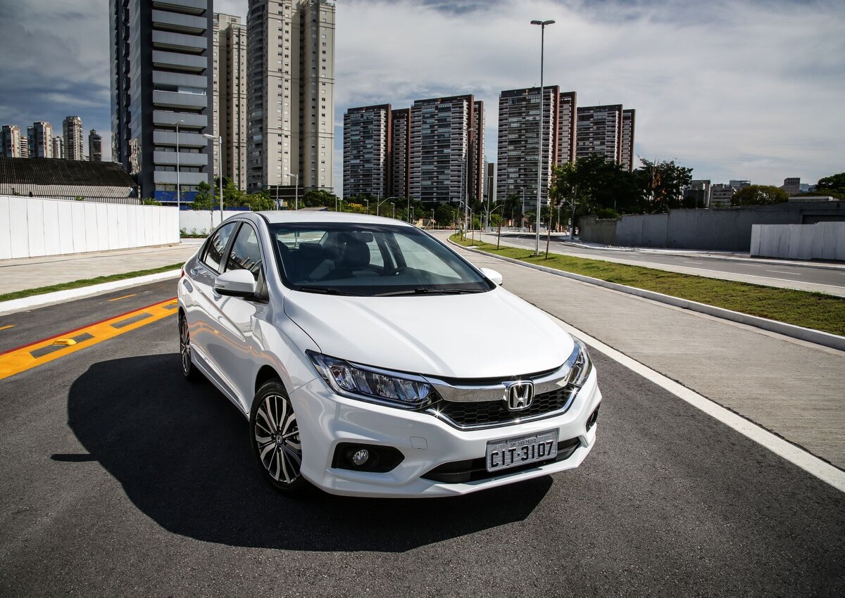 Новая Honda City EXL