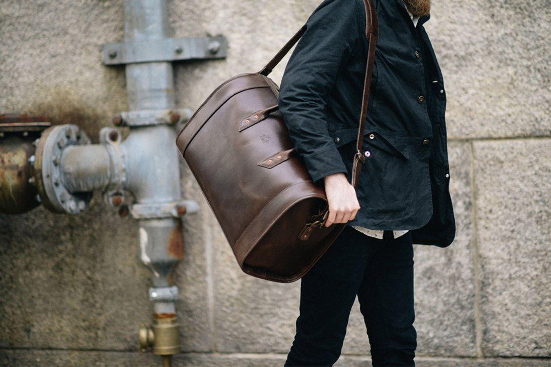 Men bag. Стильный Duffle Bag. Сумка мессенджер мужская кожаная. Кожаная сумка андеграунд. Travel Bag.