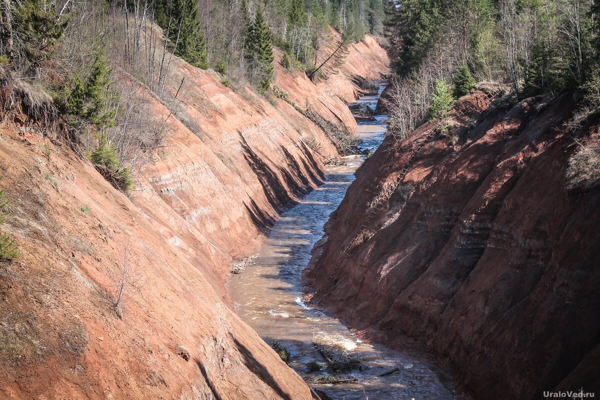Канал Копань, прорытый в XIX веке крепостными крестьянами