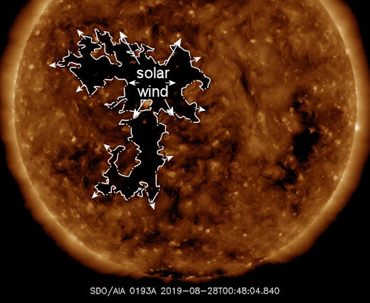 Корональная дыра на Солнце по данным SDO/AIA 