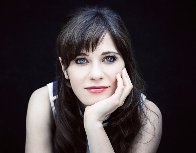 Источник: https://img2.goodfon.ru/original/1024x600/8/4a/zoi-deshanel-zooey-deschanel-4662.jpg.