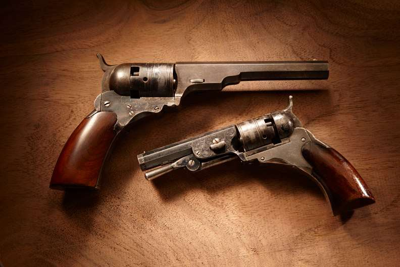 Webley mk vi 2d. кольт револьверы colt. кольт м 1908 в подарочном варианте. револьвер грубер. револьвер кольт патерсон 1836.