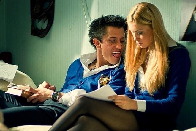 На съемках сериала "Закрытая школа"