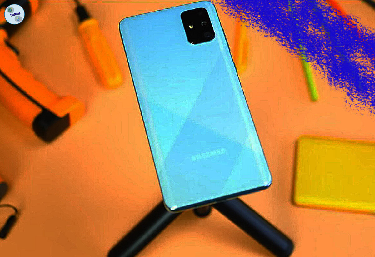 Смартфон Samsung Galaxy A71