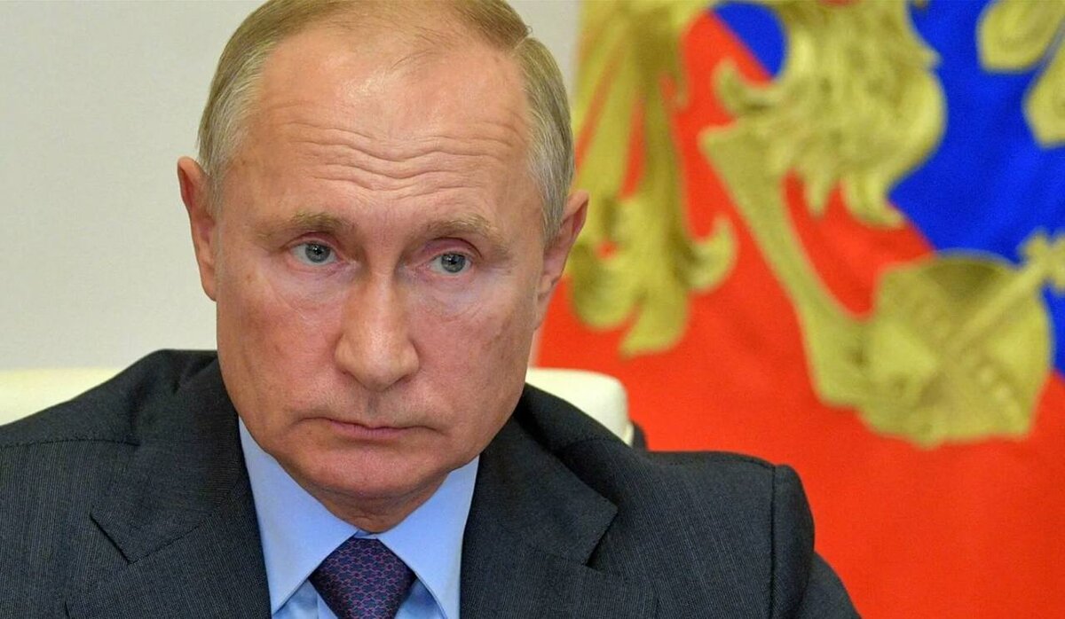 Пожелав своему ставленнику Путину беречь Россию, Ельцин, по сути, умыл руки. Потому как созданная им система управления завела