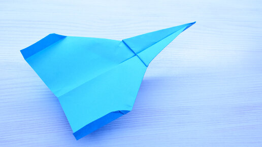 Необычный самолет из бумаги. Это летает! / Superb Flying Paper Plane