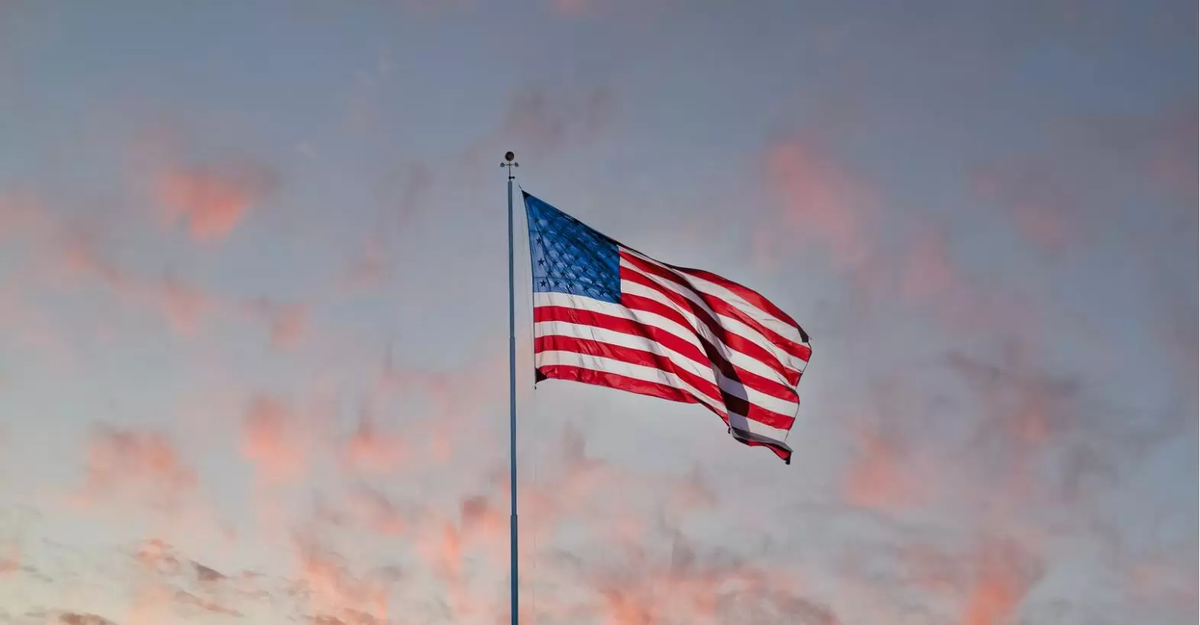 Изображение: iStrfry , Marcus (unsplash) 