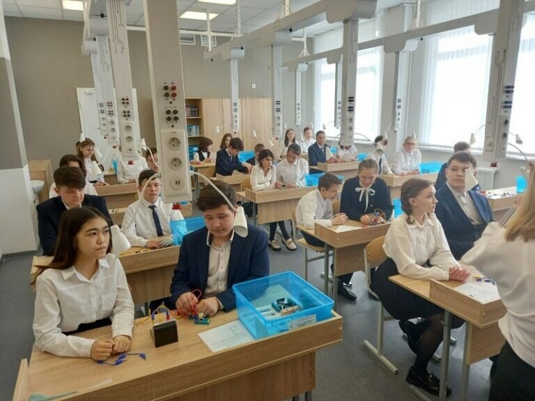    В минобре Оренбуржья рассказали, как оценивают знание школьников по новой системе Марина Шарт