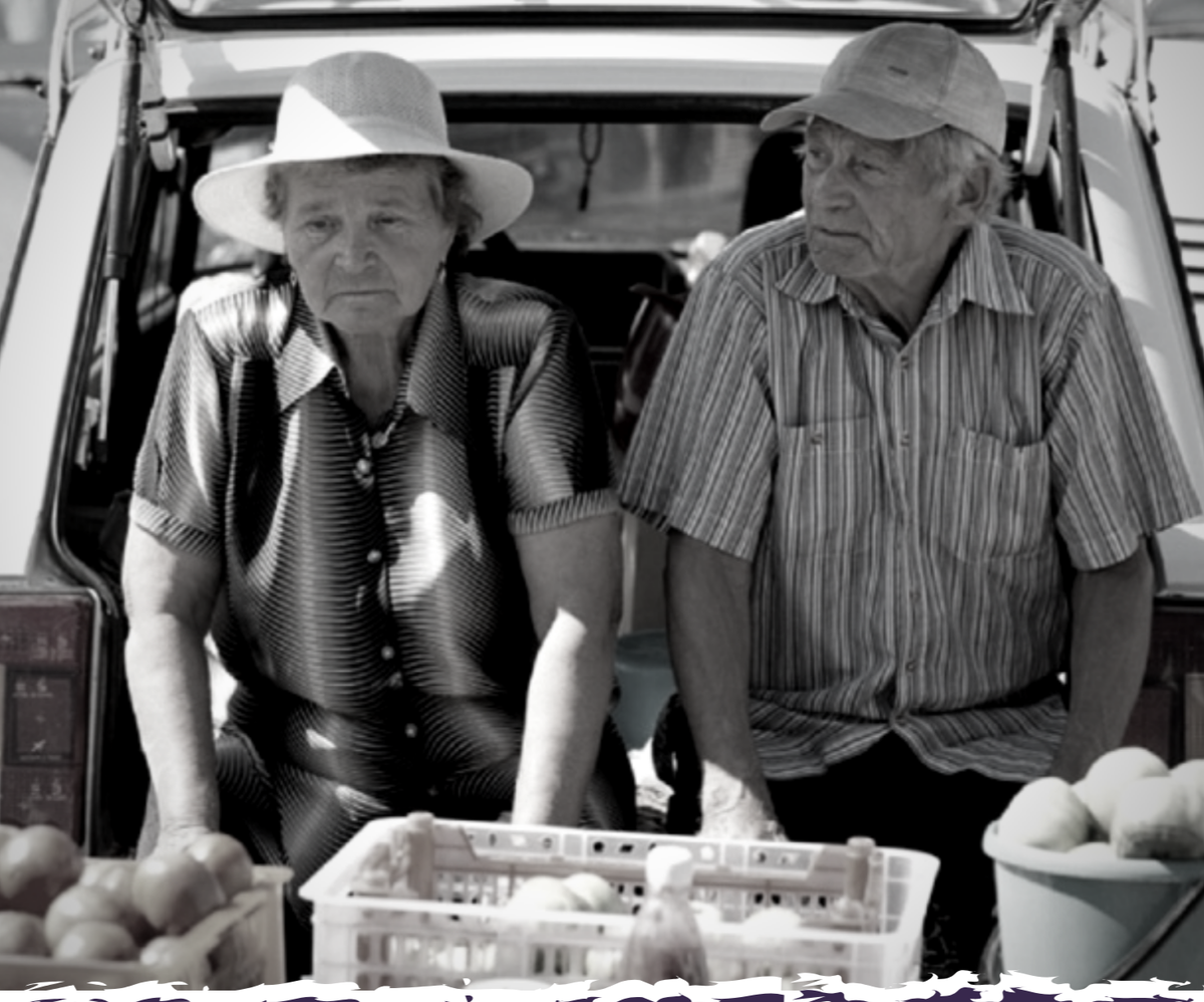 Большую часть пенсионеров мы ежедневно наблюдаем на стихийных рынках. Россия 20 годы 21 века