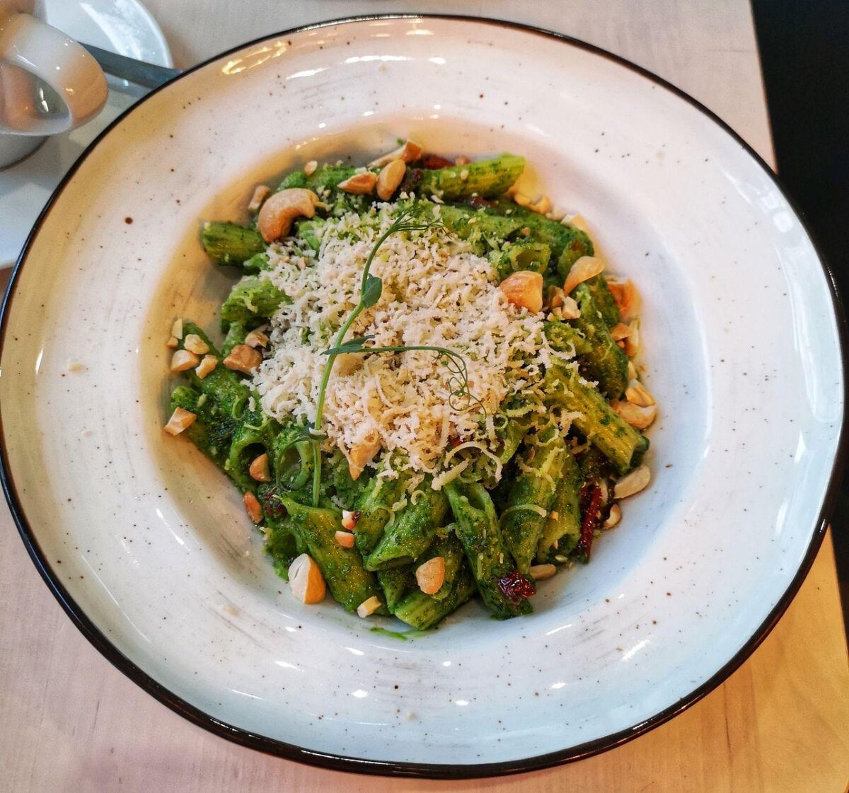 Та самая паста с соусом песто