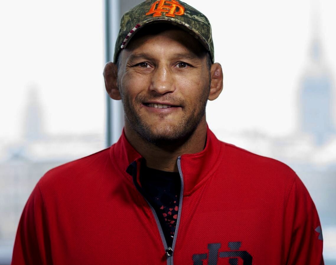 дэн стивенс. юджин леви. дэн бриоди фото. дэна леви дэвид. дэн пэйн рост.