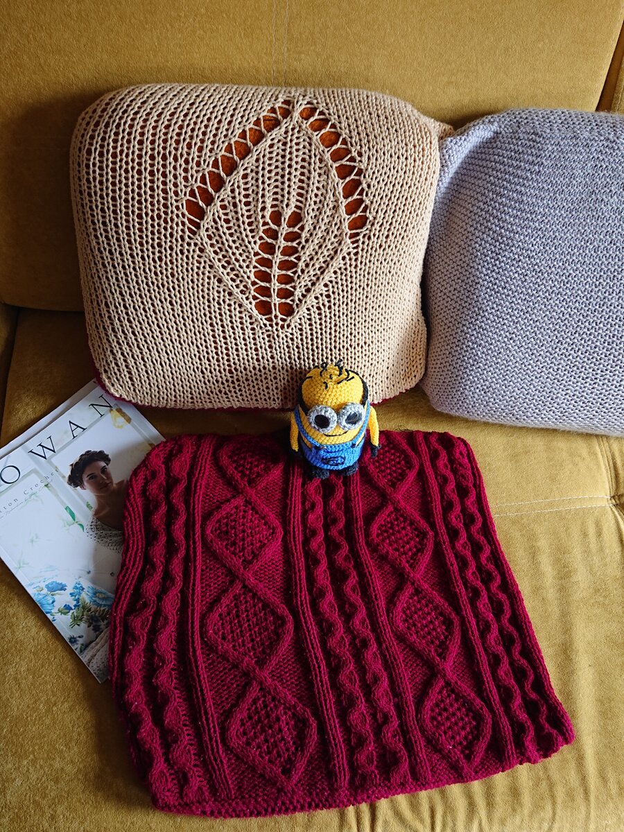 Фото автора, работы на фото тоже автора, т.е. мои