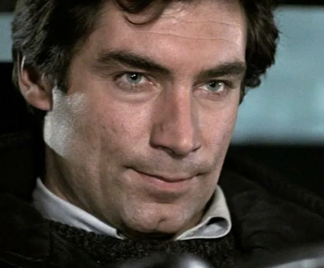 Тимоти Далтон