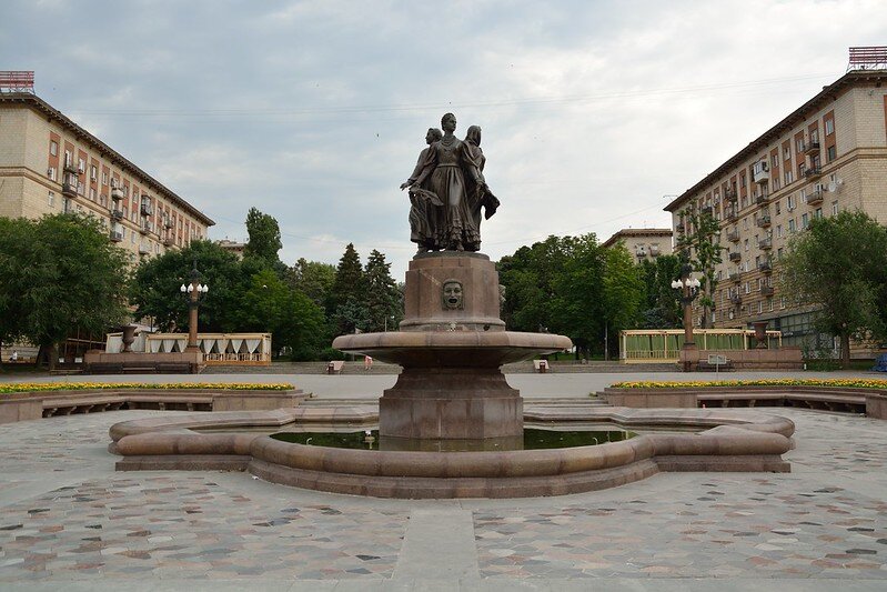 Волгоград. Набережная. Фонтан Искусство. Источник: Flickr