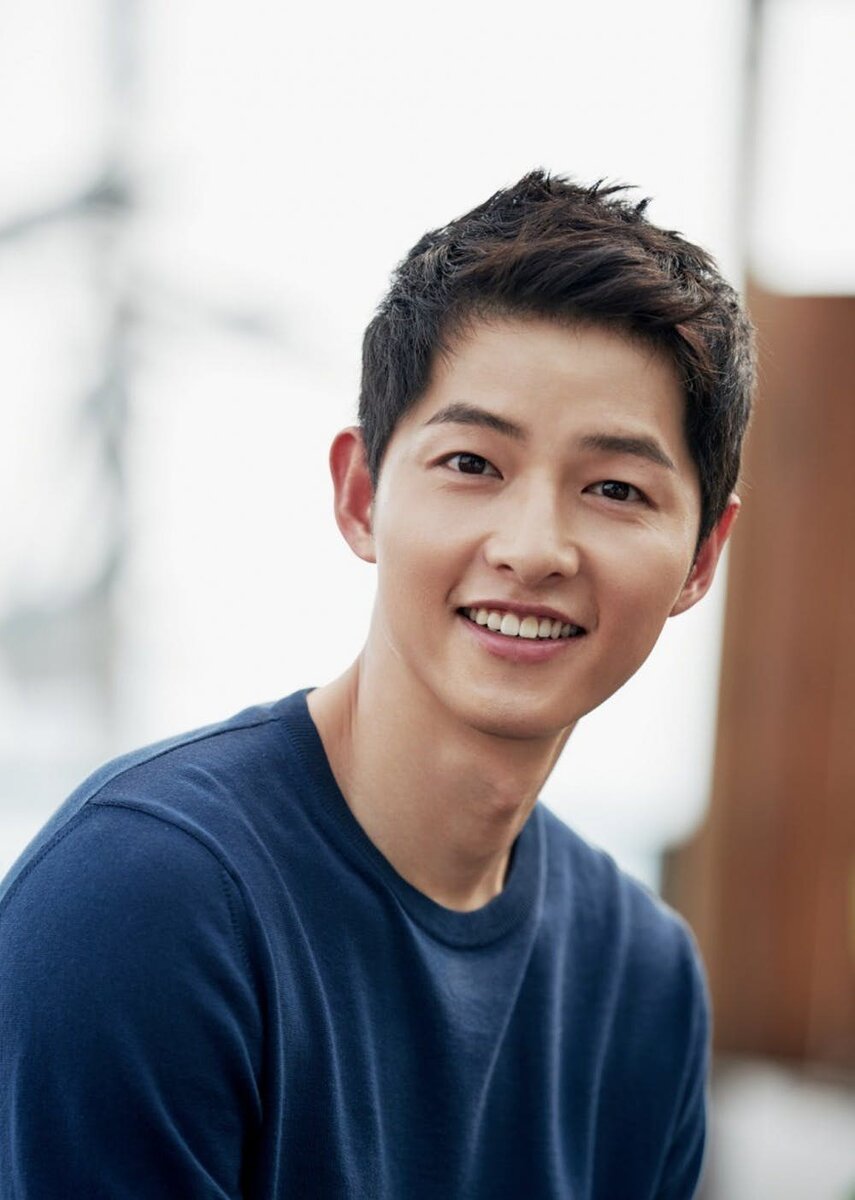 Фото из интернета. Актер Сон Джун Ки.