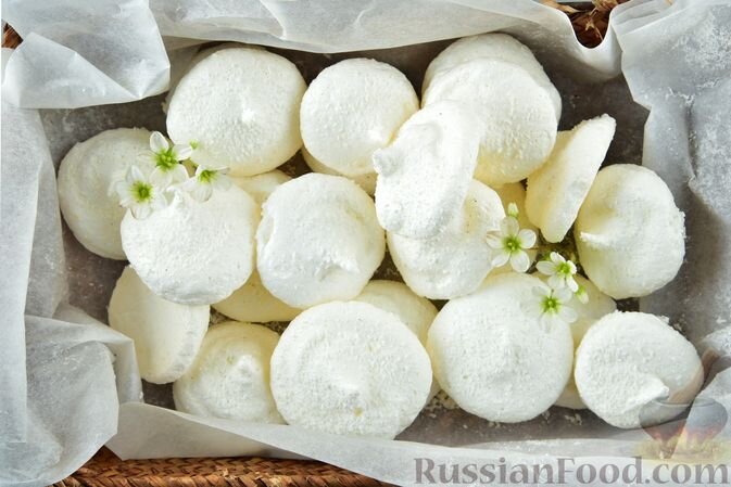 яйца, сахар, кокосовая стружка, соль, лимон