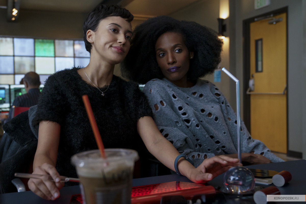 Нора и афроамериканская, дерзкая девчонка. Фото с Яндекс. Картинки