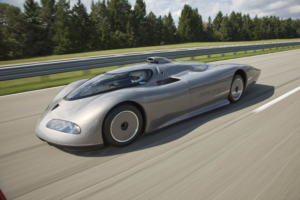 Lt Silver car