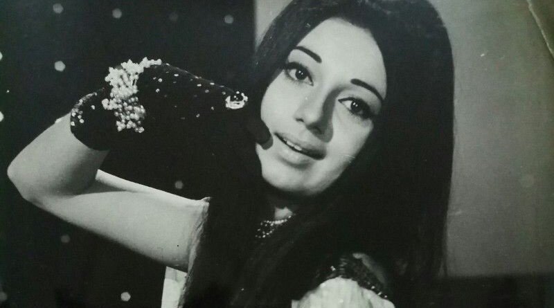 Бабита родилась 20 апреля 1947 года в Бомбее в семье актера Хари Шивдасани и его супруги — британки Барбары Шивдасани. Фото: https://clck.ru/RpZPg