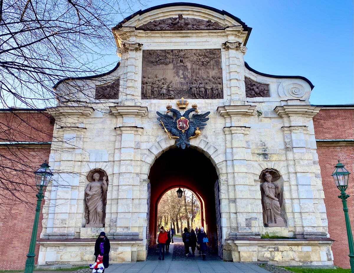 петровская крепость в санкт петербурге