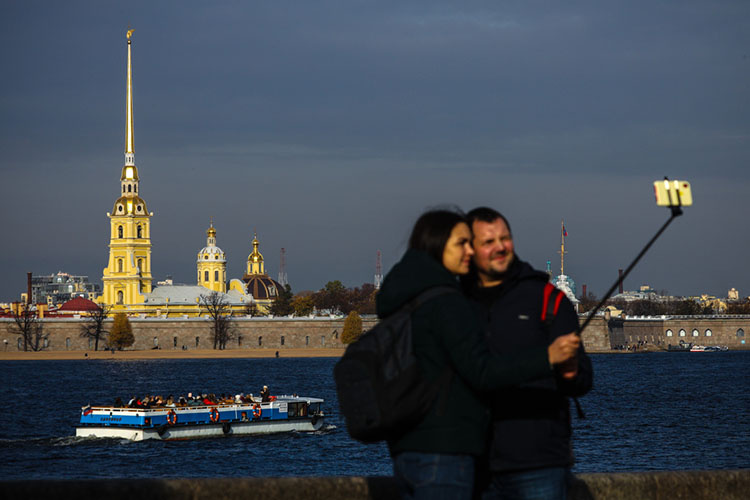 Куда без Санкт-Петербурга — одного из красивейших городов мира. Добраться до него не составляет никакой сложности, так как из всех больших городов существуют прямые авиаперелеты, включая, разумеется, Казань. Фото: «БИЗНЕС Online»