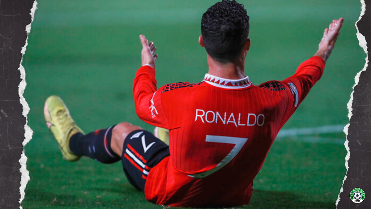 Криштиану Роналду недоволен просто всем в "Ман Юнайтед". Роналду победитель по жизни и такая ситуация его не устроит. Зимой Роналду скорее всего сменит клуб.