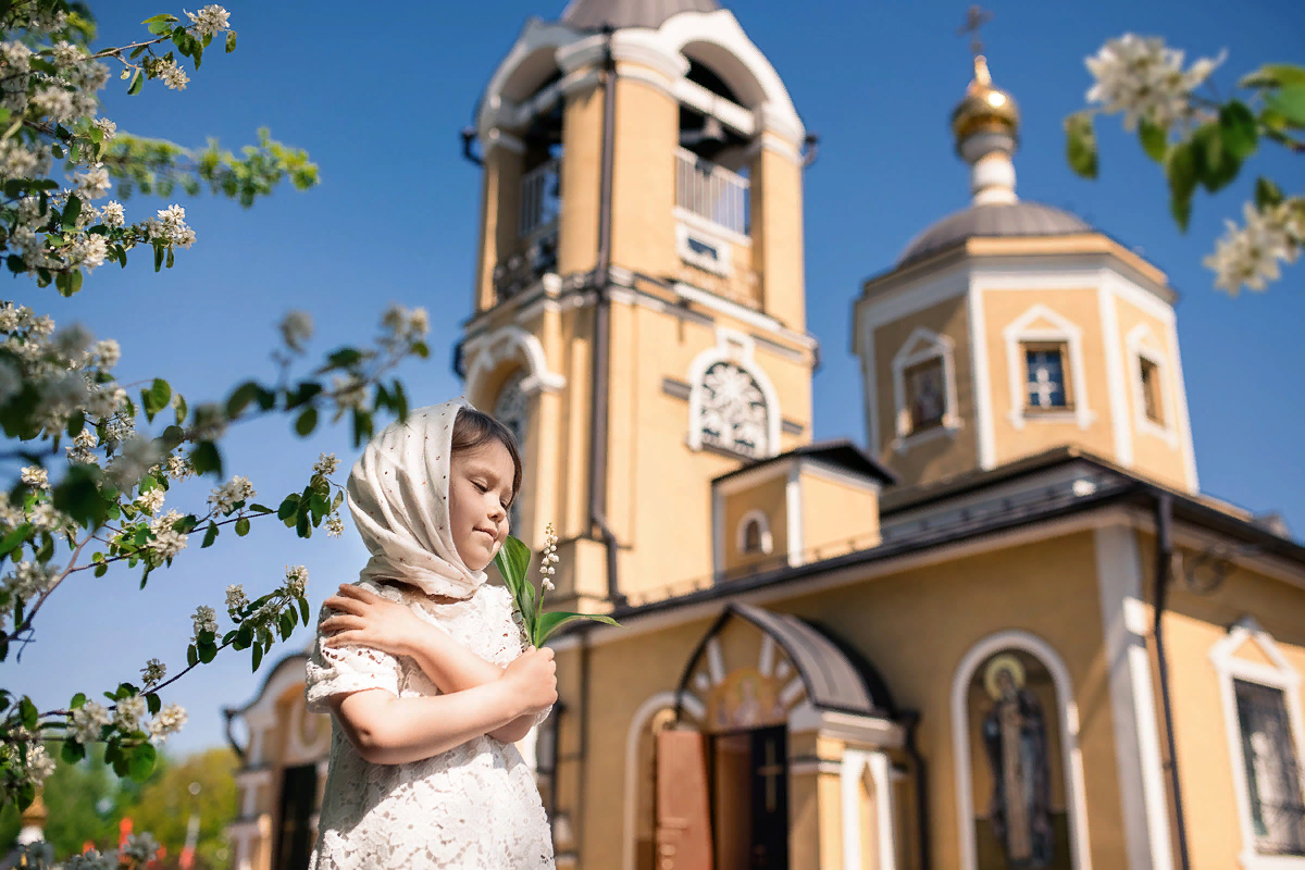 Приходя в храм нужно осознавать значимость этого места | Православная Жизнь  | Дзен