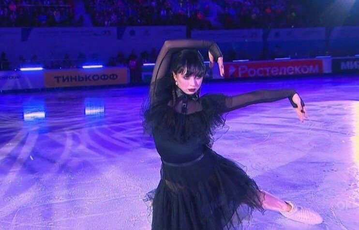 Камила Валиева в новой показательной программе