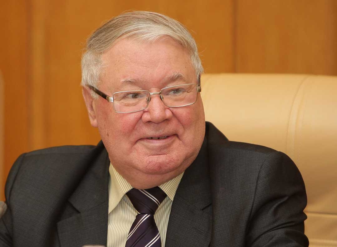 Александр Форманчук: "Если украинские власти на самом деле попытаются захватить Крым, то это только ускорит крах украинского государства".
